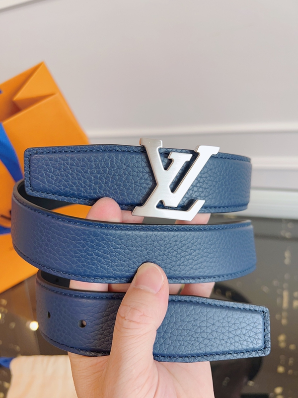 ルイヴィトンベルト背面デザイン